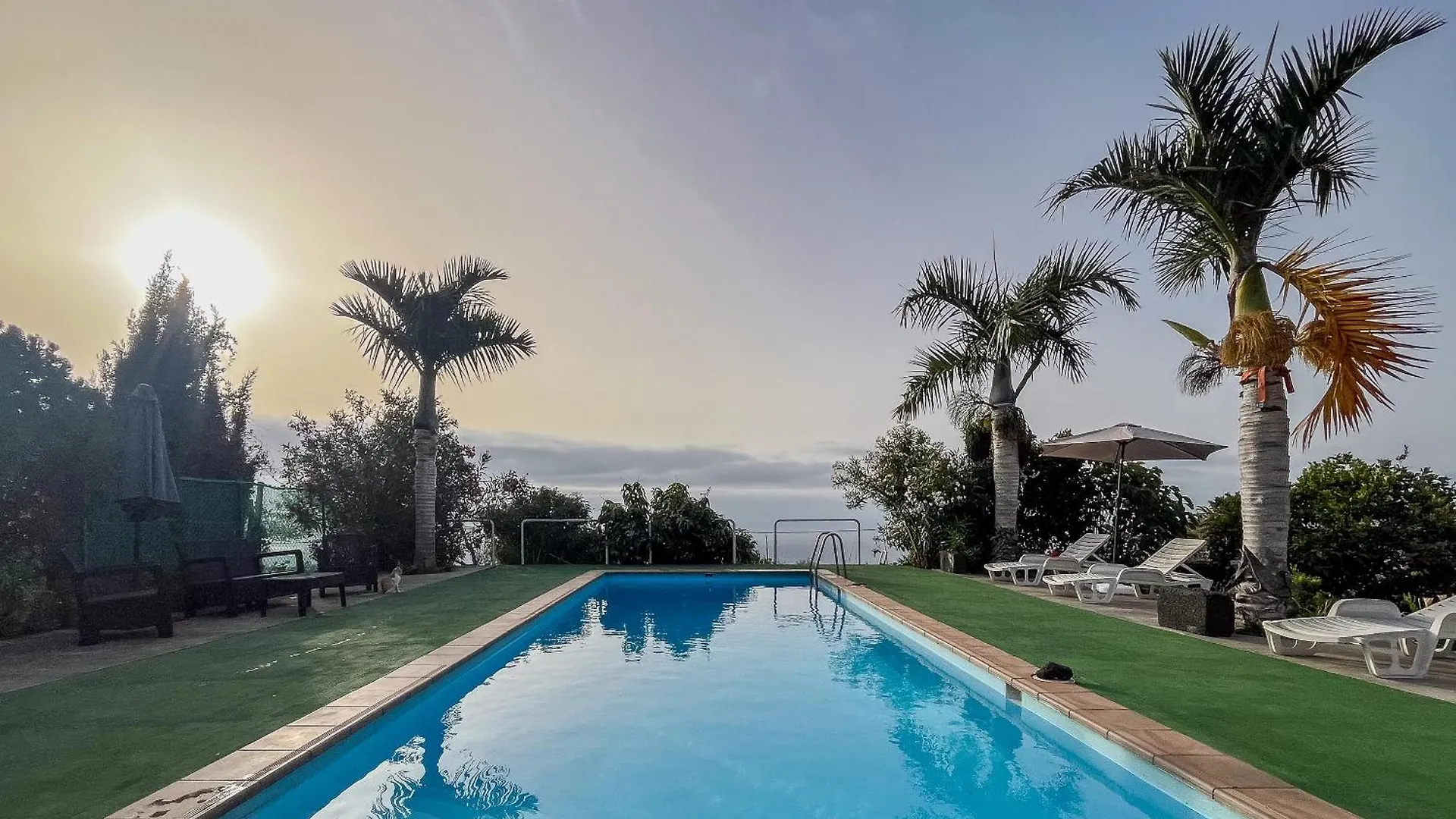 Lightbooking Luymar Con Piscina Villa De Mazo Spain
